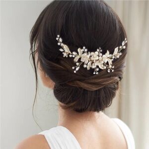 Bridal Pearl & Floral Headpiece Comb Hair Accessories